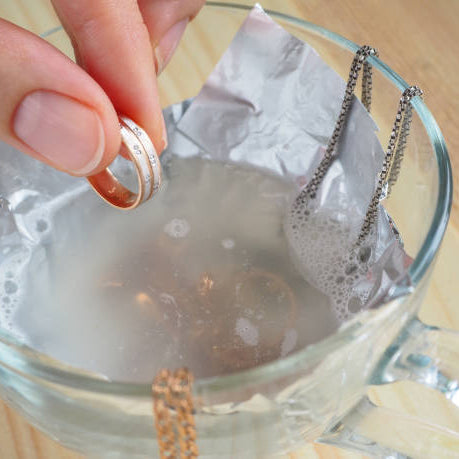 How to Clean Gold Jewellery