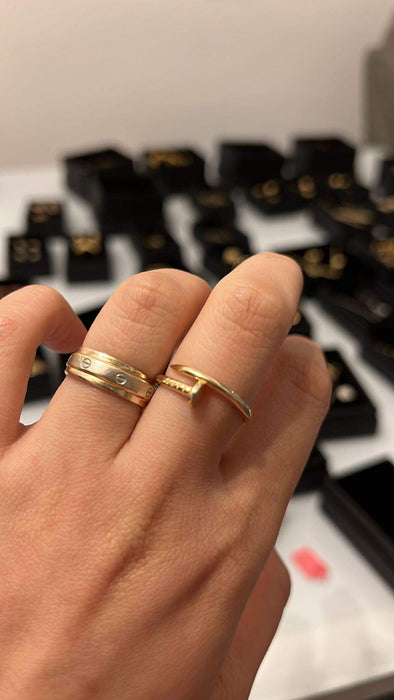 Nail Ring