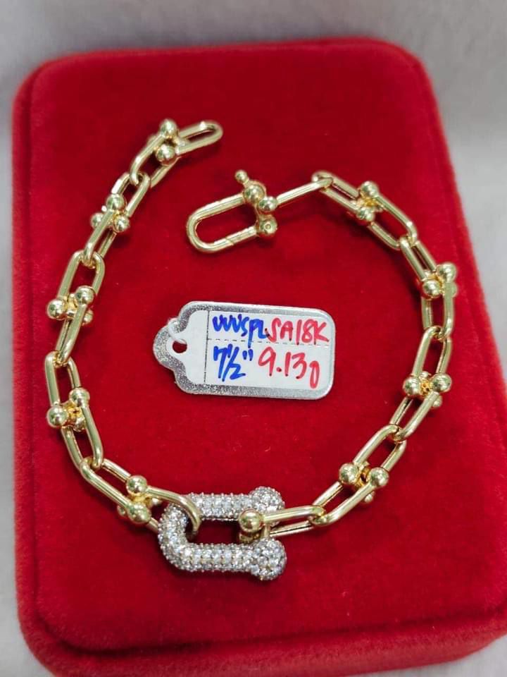 18K Gold Hardwear Bracelet — E&J Jewellery UK Ltd