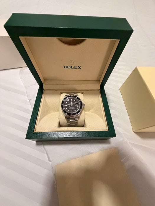 Rolex Oyster Submariner 16610